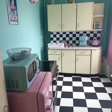 Appartement Retour vers le passé à Thiers Extérieur photo